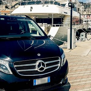 2020 vito mercedes lanterna limo service private taxi ncc genova milano france